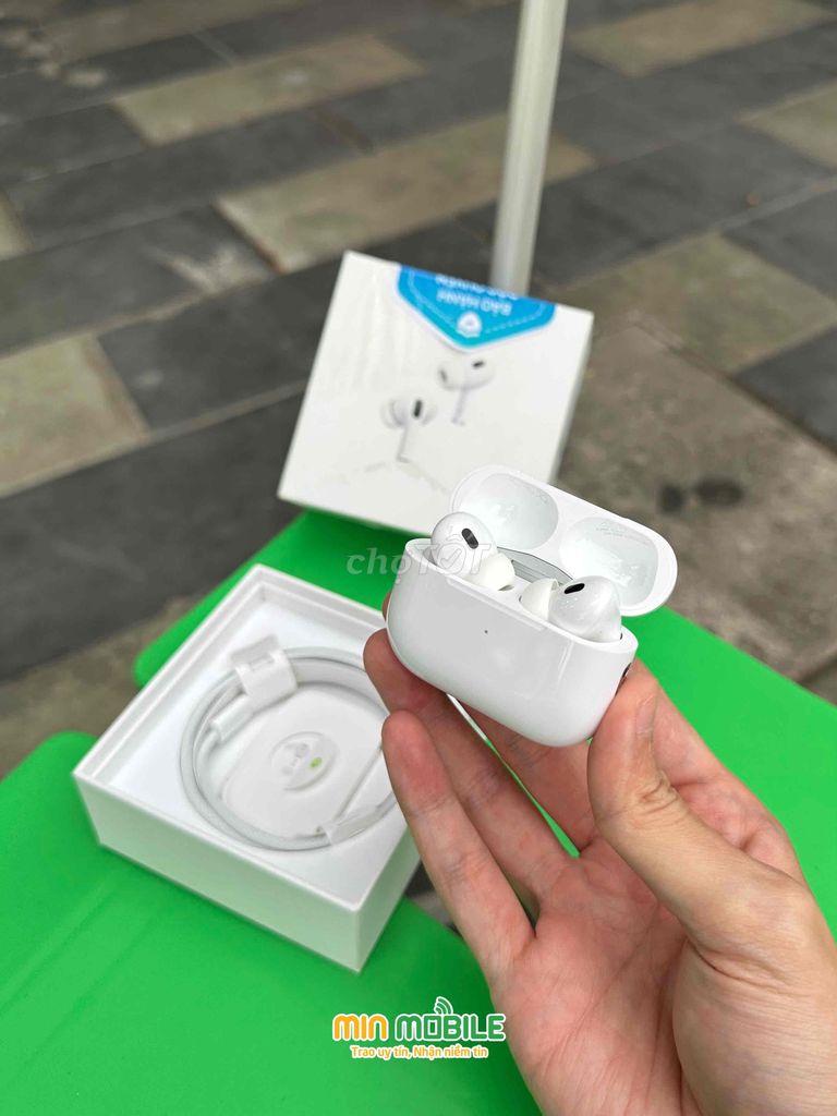 Apple Airpods Pro Gen 2 qua sử dụng 99%, giá tốt