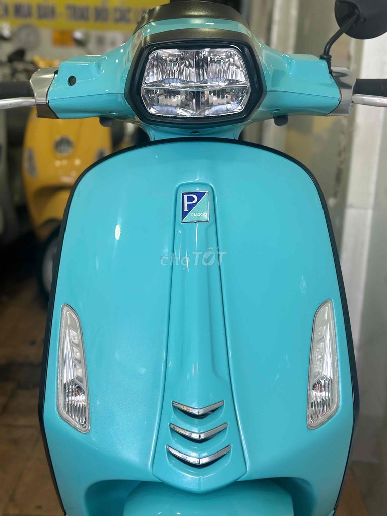 Piaggio Vespa Sprint 125 Đời 2016 . BSTP Chính Chủ. Mua bán Xe máy tại Quận Phú Nhuận Tp Hồ Chí Minh được đăng bởi Ngọc Huy hình 6