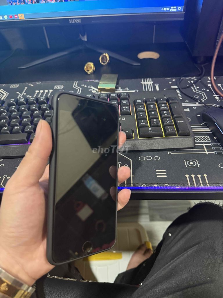 Apple iPhone 8 Plus 64GB Đen Đã sử dụng. Mua bán Điện thoại tại Huyện Hóc Môn Tp Hồ Chí Minh được đăng bởi Gia Bảo hình 1