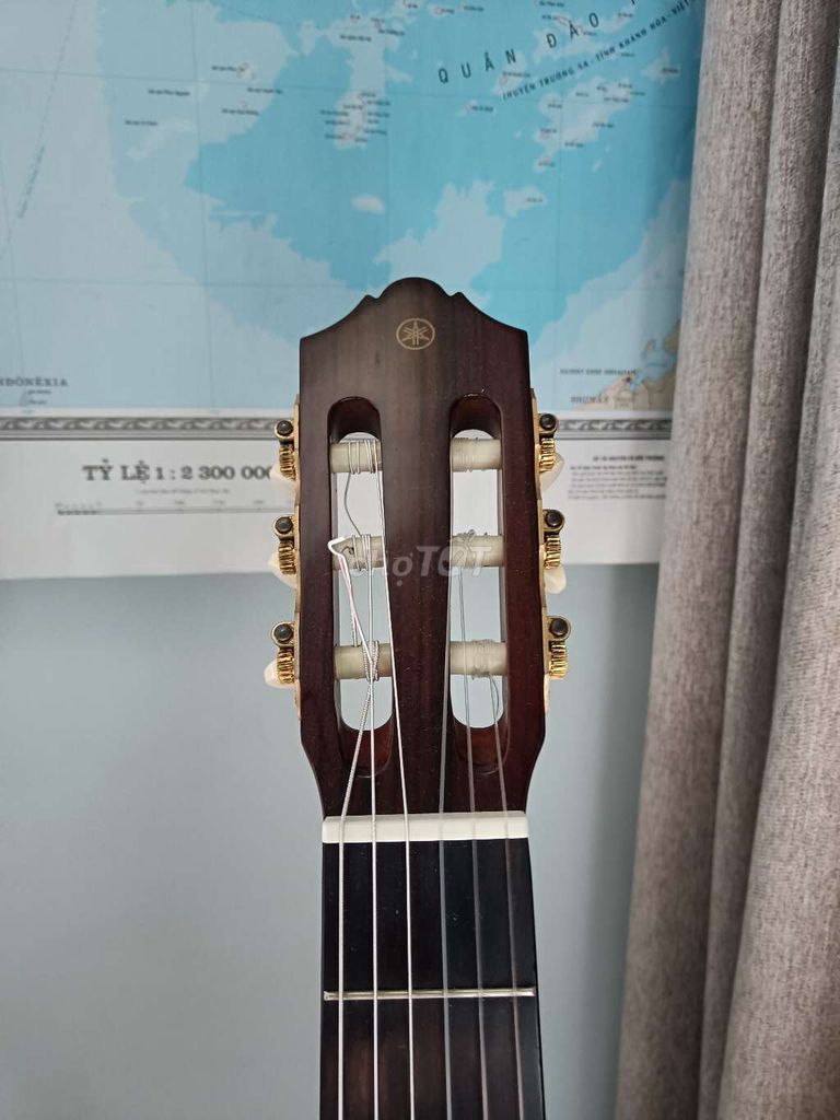 Thanh lý guitar yamaha cg192c