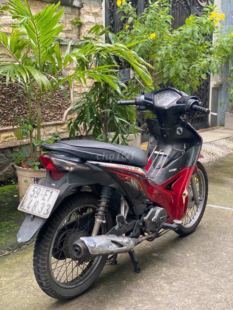Honda Wave S черно-красная, полуавтомат, с переоформлением