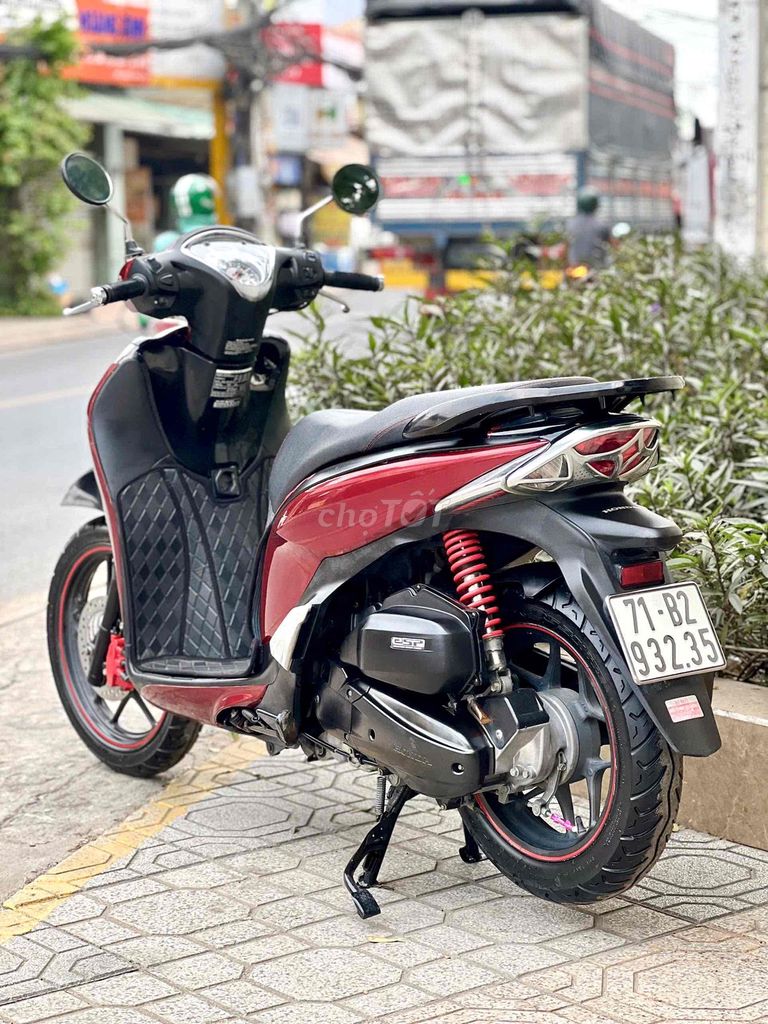 honda sh mode xe đẹp nguyên zin êm  9chủ. Mua bán Xe máy tại Quận 12 Tp Hồ Chí Minh được đăng bởi CHXM Phương Nam Chuyên Bán Xe Trả Góp Bao Nợ Xấu hình 7