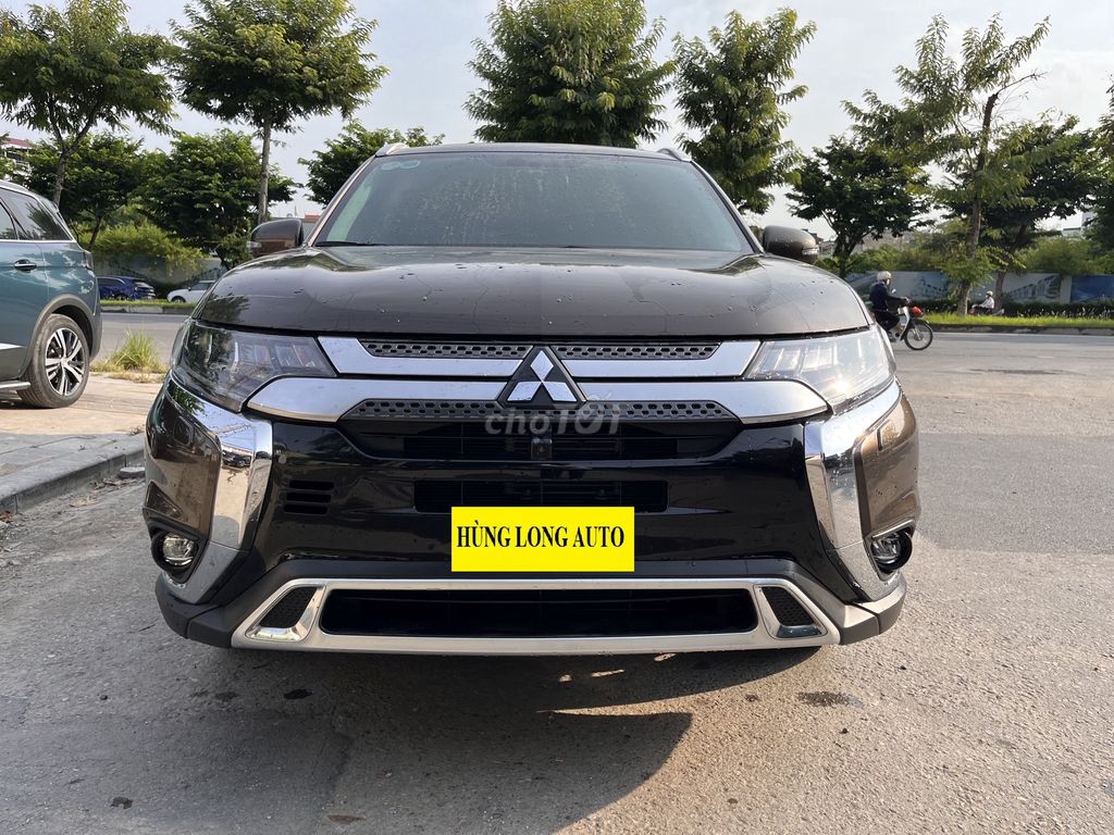 Mitsubishi Outlander 2.0 CVT Premium 2020