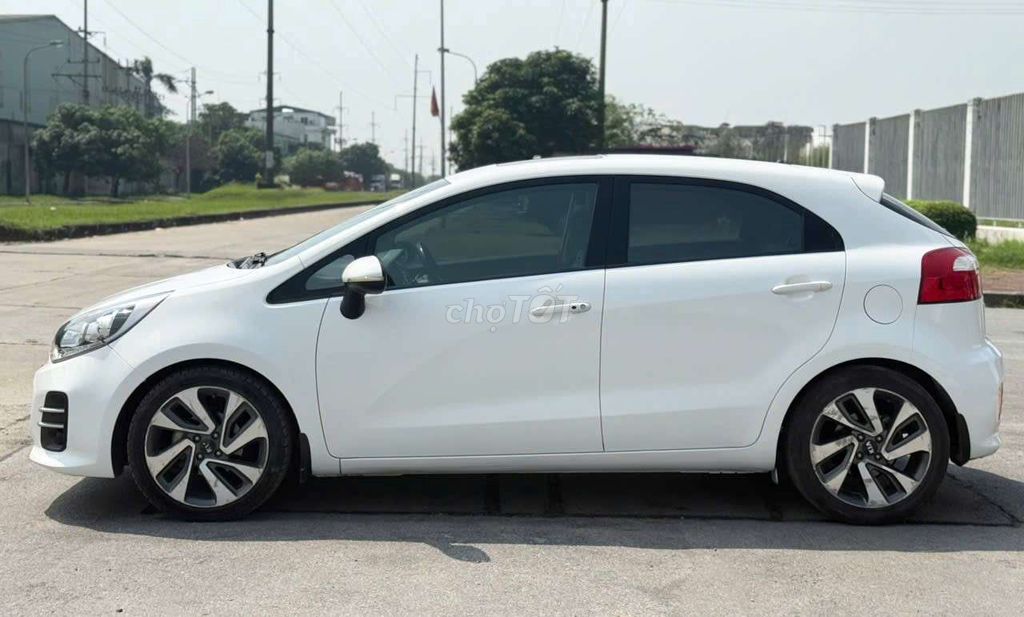 Kia Rio 2015 1.4 AT Hatchback đẹp zin!. Mua bán Ô tô tại Huyện Thanh Oai Hà Nội được đăng bởi chợ ô tô thanh oai hình 6