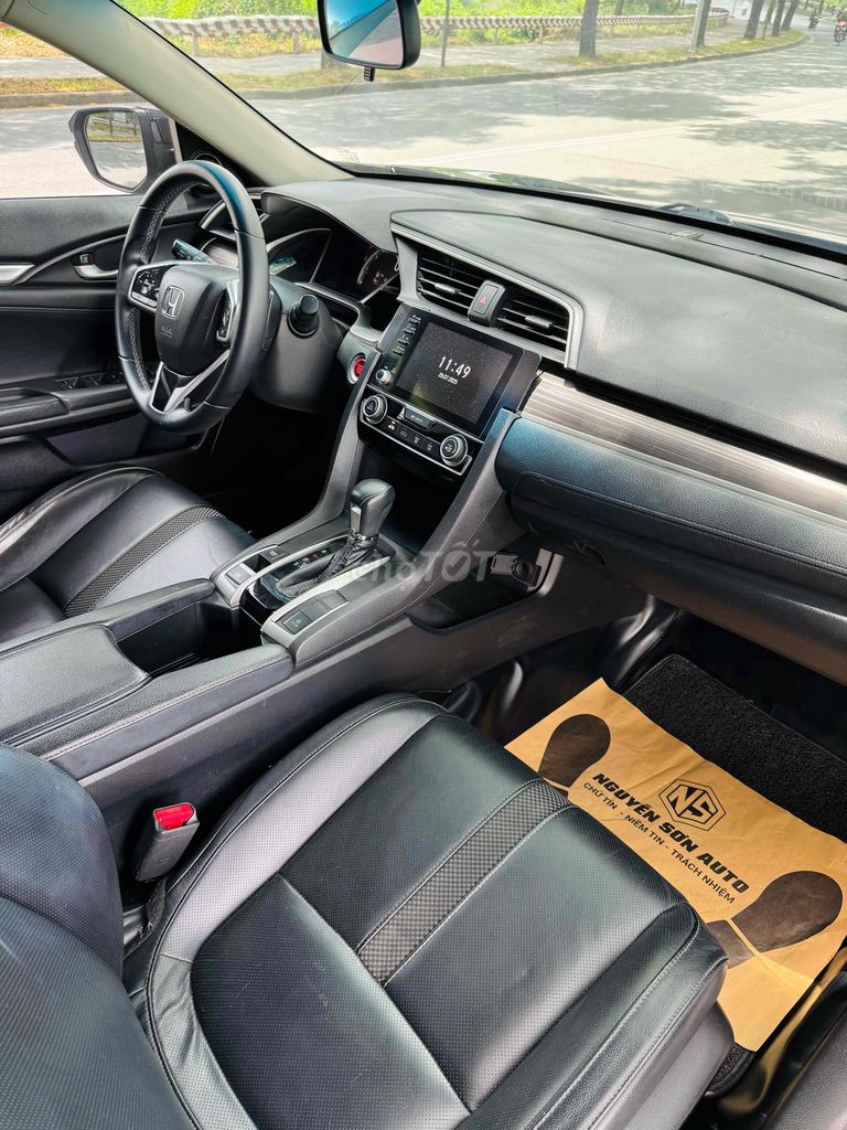 Honda Civic G 2019 Full Balck ✅. Mua bán Ô tô tại Thành phố Dĩ An Bình Dương được đăng bởi Nguyễn Sơn Auto hình 8