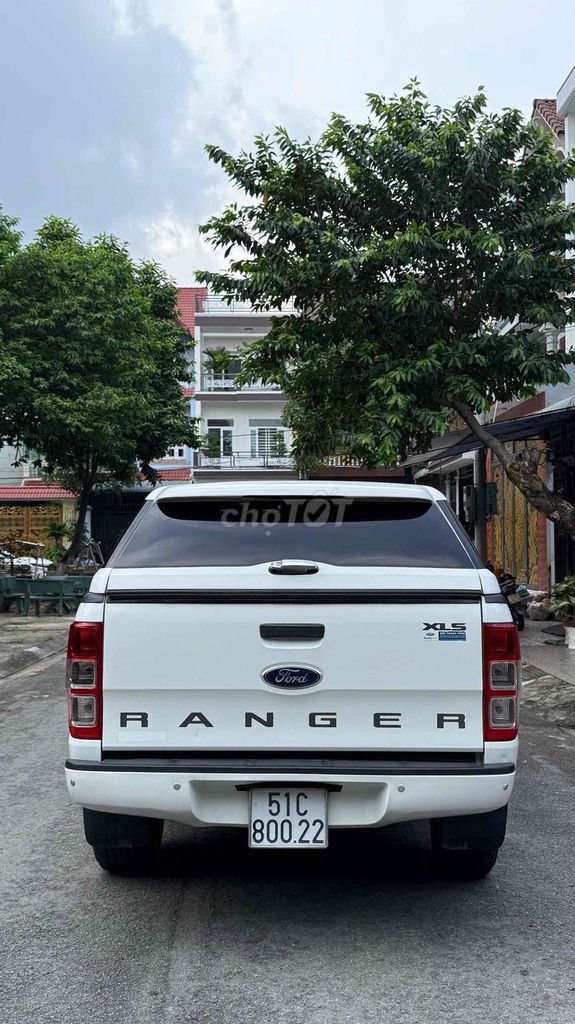 🔥 FORD RANGER XLS AT 1 CẦU – ĐỜI 2015 / ĐK 2016 –. Mua bán Ô tô tại Thành phố Dĩ An Bình Dương được đăng bởi Huy Luân Auto hình 3