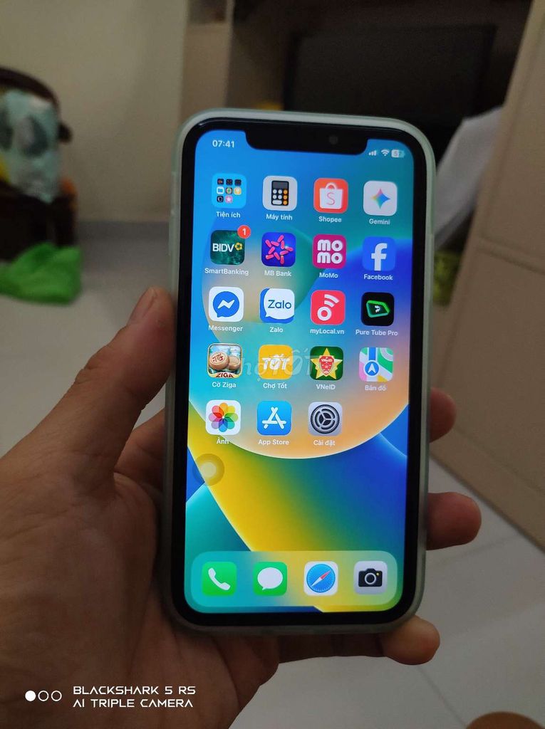Apple iPhone XR 64GB Trắng Như mới 99%. Mua bán Điện thoại tại Quận Tân Bình Tp Hồ Chí Minh được đăng bởi Thanh hình 1