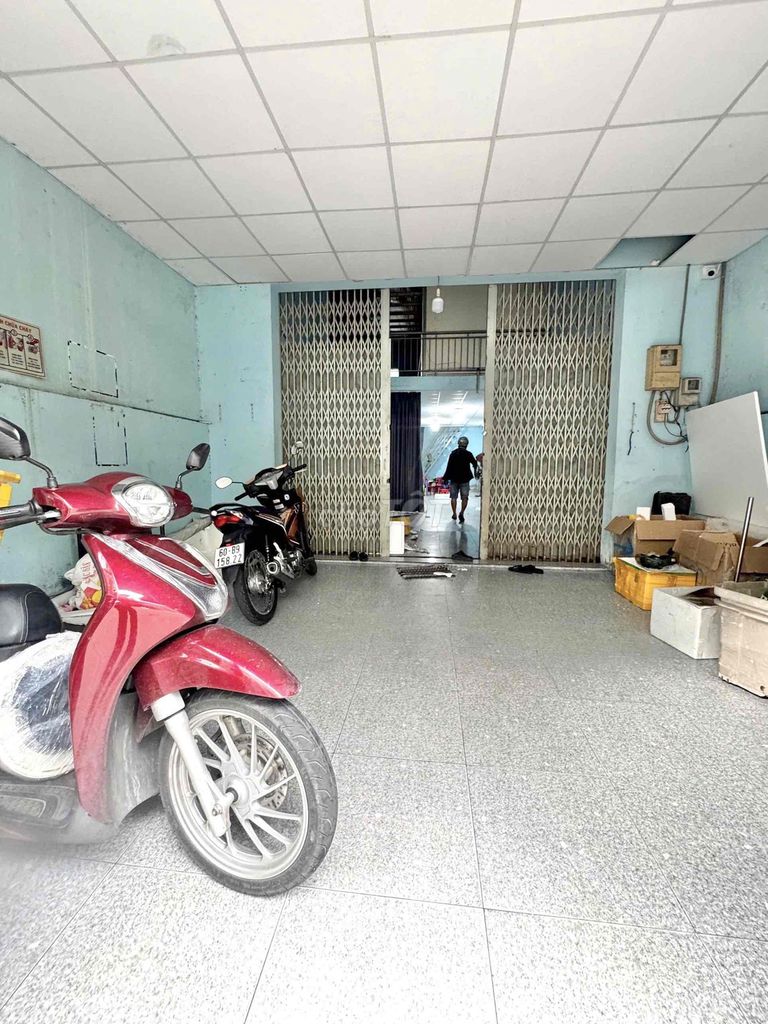 Аренда · 2 комн. · 121 м² · Quận Bình Tân, ул. Đường số 14