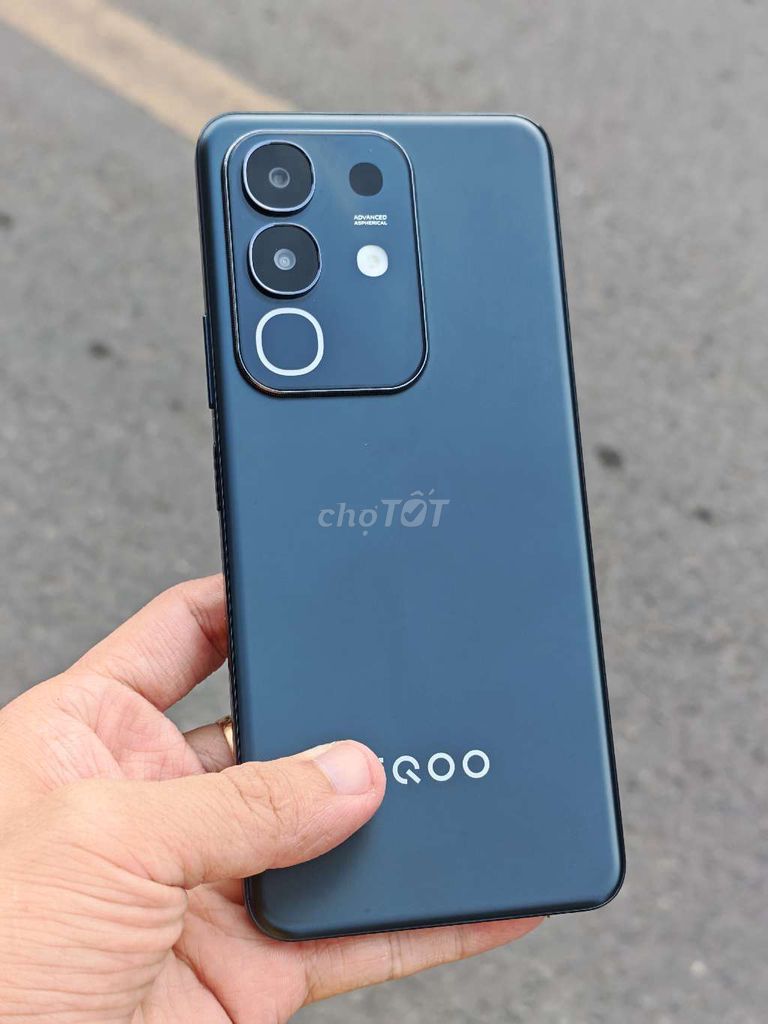 iQOO Z10X 8GB/2128GB Xám đen. Mua bán Điện thoại tại Quận Bình Tân Tp Hồ Chí Minh được đăng bởi Anh Rin hình 1