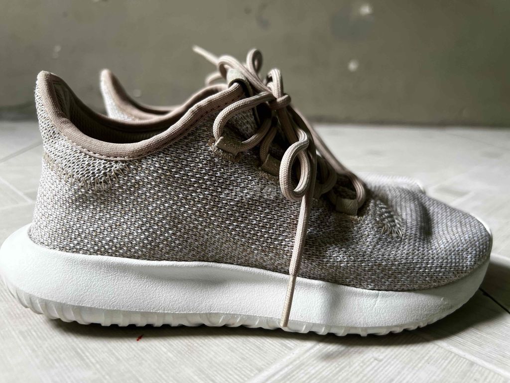 Giày Adidas Tubular Shadow Mới