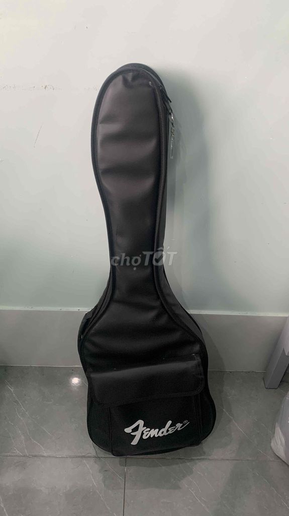 Đàn guitar điện Legend Trắng đã qua sử dụng. Mua bán Nhạc cụ tại Thành phố Bảo Lộc Lâm Đồng được đăng bởi Nghĩa Hoàng hình 1
