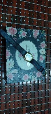 Đồng hồ nữ ESCADA , SWISS Made , mạ vàng 18k