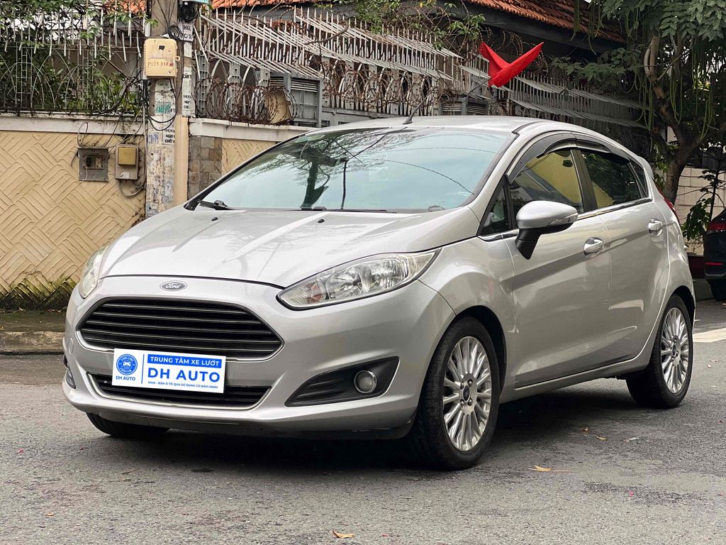 XE GIA ĐÌNH BÁN - Fiesta Cọp 63.000 KM Đẹp chất💯💯. Mua bán Ô tô tại Quận Gò Vấp Tp Hồ Chí Minh được đăng bởi DHAUTO FORD CHUYÊN XE FORD LƯỚT CHÂTD LƯỢNG CAO hình 3