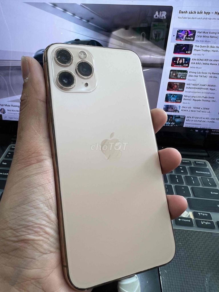 iPhone 11 Pro 64GB Vàng Đã qua sử dụng. Mua bán Điện thoại tại Thành phố Thủ Đức Tp Hồ Chí Minh được đăng bởi Pham Van Nam hình 1