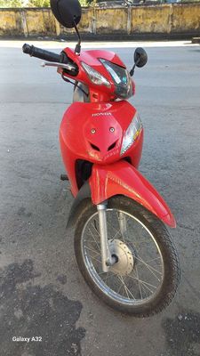 Cá nhân wave ở nhà. Mua bán Xe máy tại Quận Hà Đông Hà Nội được đăng bởi bui bích phương