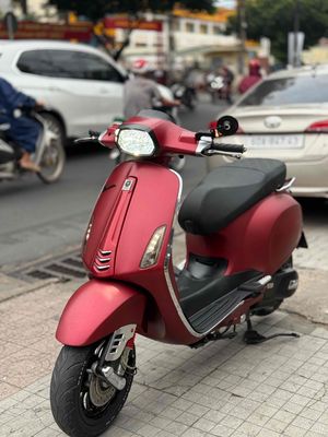 Vespa 125 abs đèn led ngay chủ ký lên đồ chơi. Mua bán Xe máy tại Huyện Trảng Bom Đồng Nai được đăng bởi Hùng