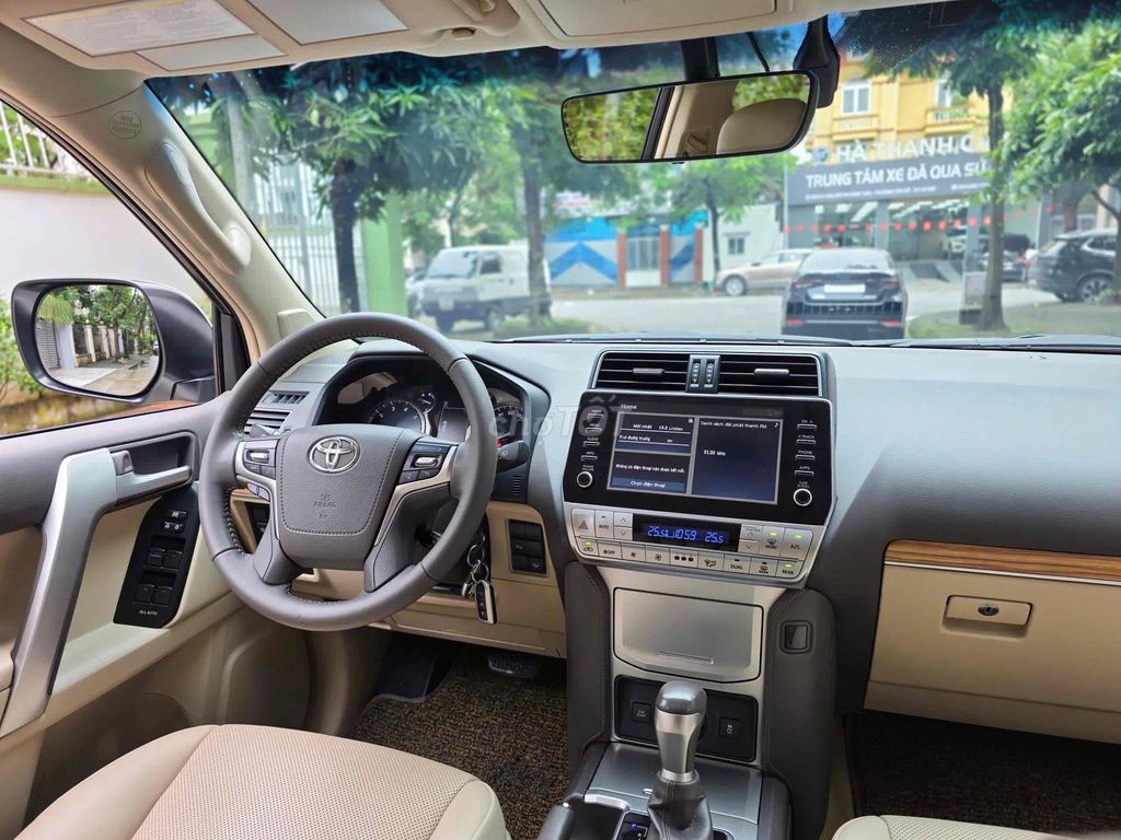 Prado VX sx 2021 lăn bánh 6,2 vạn siêu mới. Mua bán Ô tô tại Quận Cầu Giấy Hà Nội được đăng bởi Cao Quý hình 15