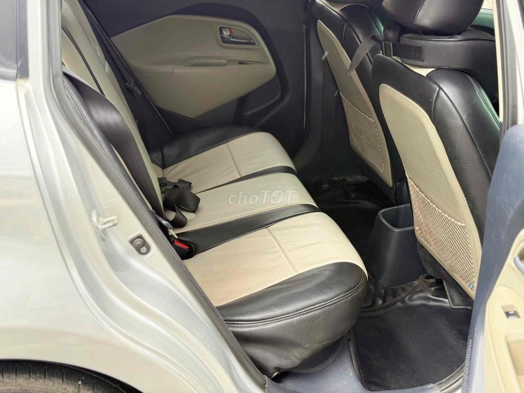 Kia Rio 2015 1.4 AT Sedan - 98000 km. Mua bán Ô tô tại Thành phố Dĩ An Bình Dương được đăng bởi tran van Huy hình 8