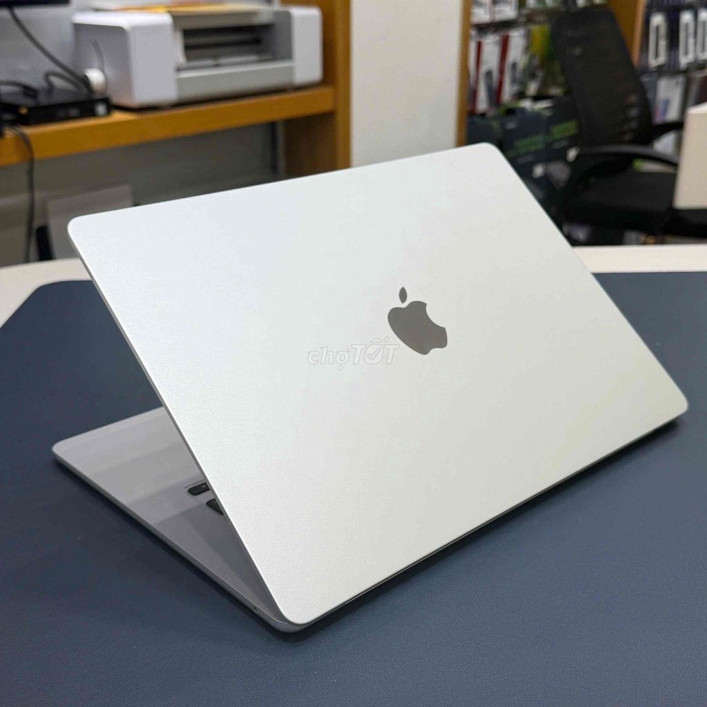 Macbook Air M3 15inch 16/256GB Likenew Fullbox. Mua bán Laptop tại Quận Ninh Kiều Cần Thơ được đăng bởi Minh Phát hình 1