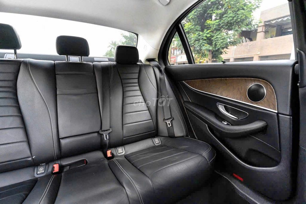 Bán xe siêu cop Mẹc E200 sx 2016 zin đẹp. Mua bán Ô tô tại Quận 7 Tp Hồ Chí Minh được đăng bởi tuấn anh hình 13