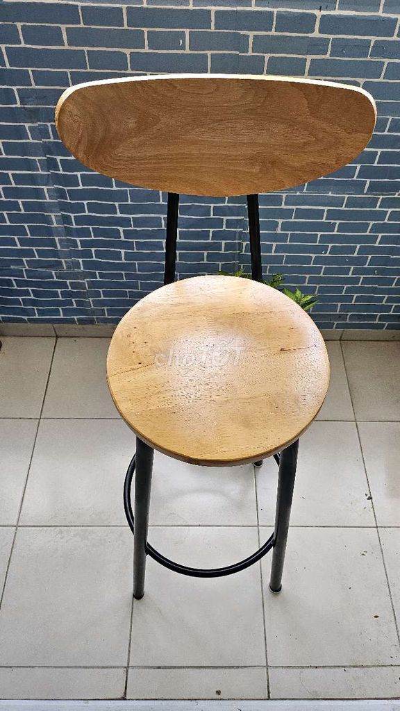 Ghế quầy bar Gỗ Sắt Nâu Đen 103cm. Mua bán Bàn ghế tại Quận Tân Phú Tp Hồ Chí Minh được đăng bởi Ha hình 1