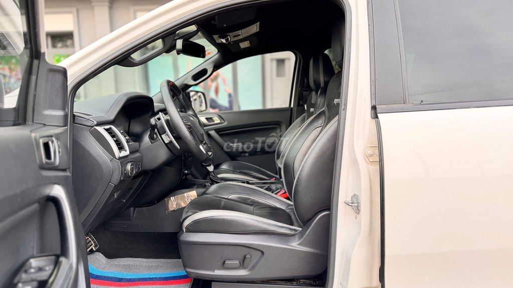 Ford Ranger Raptor 2.0L 4x4 AT 2019 - 41100 km. Mua bán Ô tô tại Quận Tân Phú Tp Hồ Chí Minh được đăng bởi Trần Hoàng Long hình 7