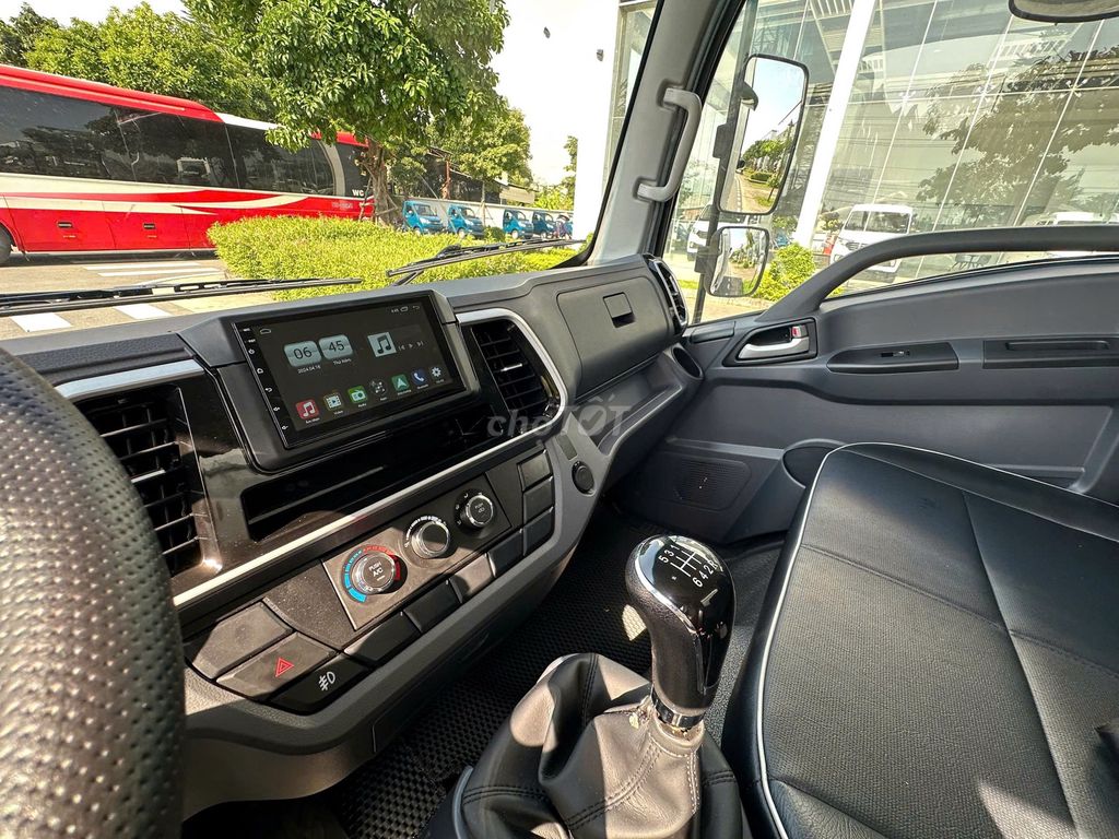 XE TẢI 1T9 & 3T4 THÙNG DÀI 4,4M, HT VAY CAO. Mua bán Xe tải, xe ben tại Thành phố Dĩ An Bình Dương được đăng bởi Chuyên bán xe tải trường hải Thaco hình 4