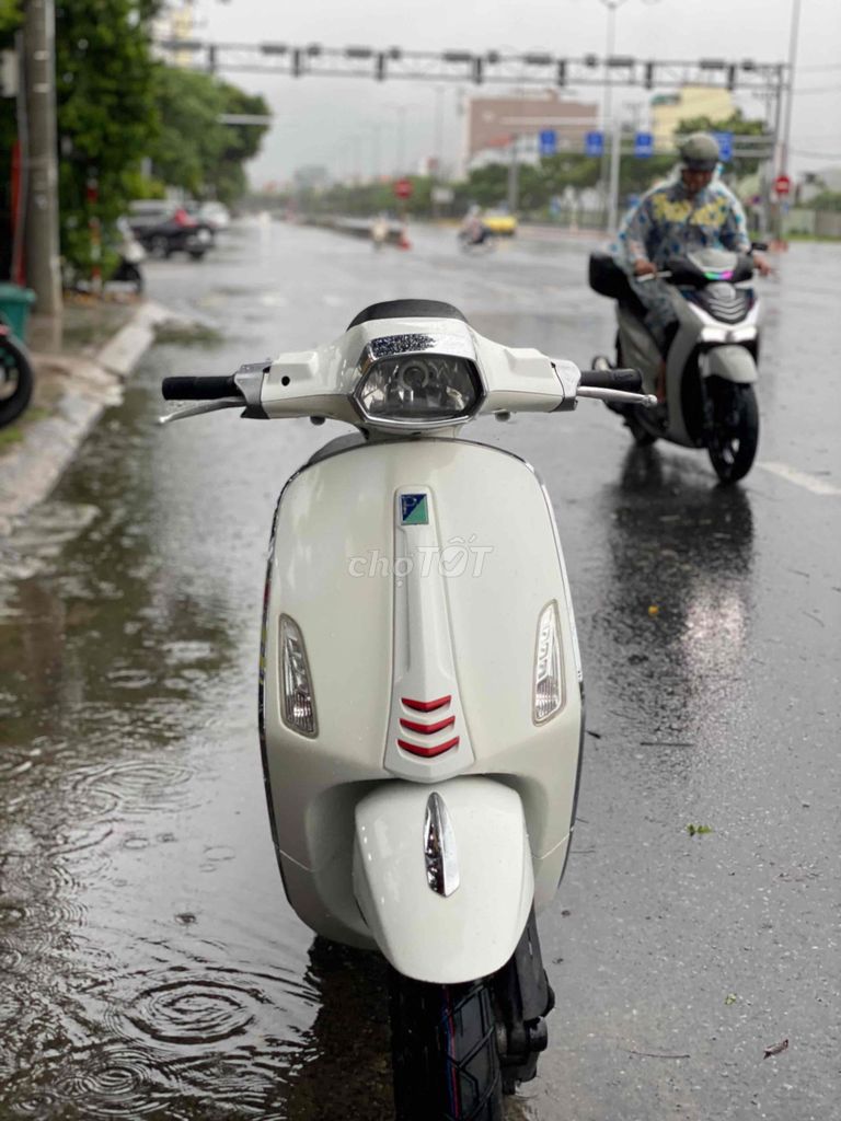 vespa sprin-trả trước 0đ-góp tư trả trước 7tr. Mua bán Xe máy tại Quận Sơn Trà Đà Nẵng được đăng bởi khánh duy bán xe trả góp hình 2