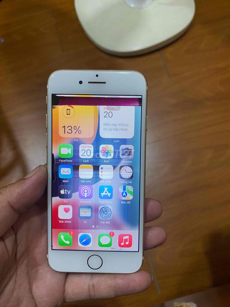 iPhone 7G 128GB Vàng Hư màn hình, pin yếu. Mua bán Điện thoại tại Huyện Nhà Bè Tp Hồ Chí Minh được đăng bởi RuBy hình 1