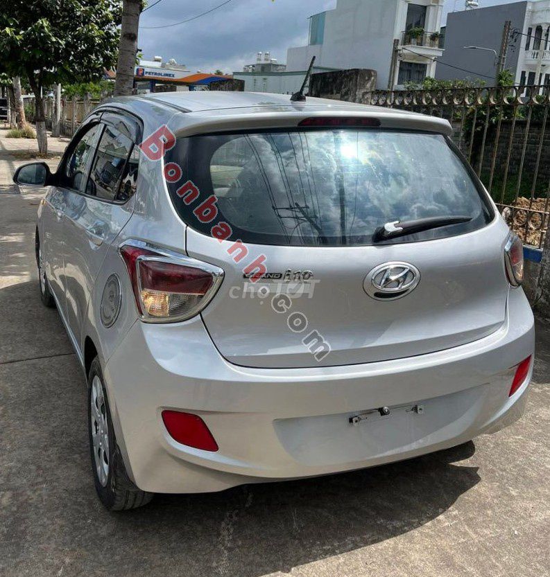 Hyundai i10 Grand 1.2 MT Base 2016 - 155 Triệu. Mua bán Ô tô tại Huyện Bắc Tân Uyên Bình Dương được đăng bởi Thành Hồ hình 9