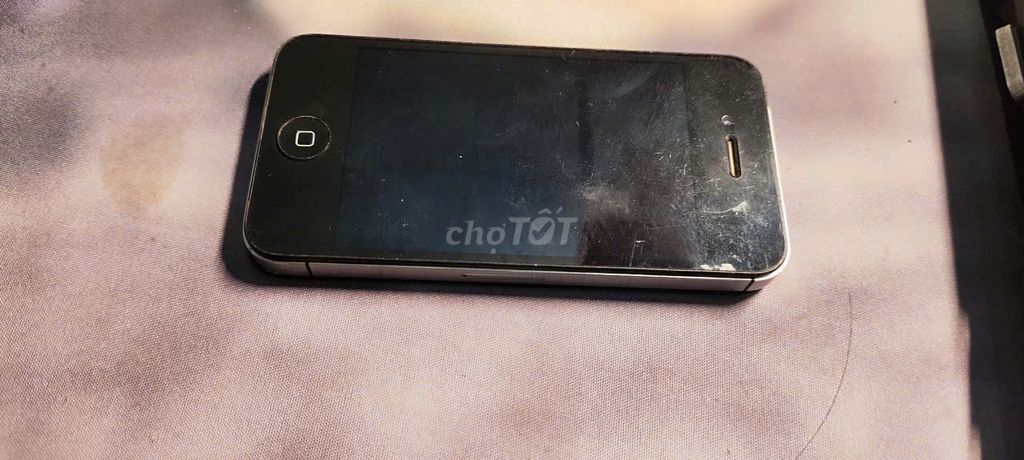 Xác Apple iPhone 4 Đen Cũ. Mua bán Điện thoại tại Thành phố Biên Hòa Đồng Nai được đăng bởi Fitz Hung hình 1