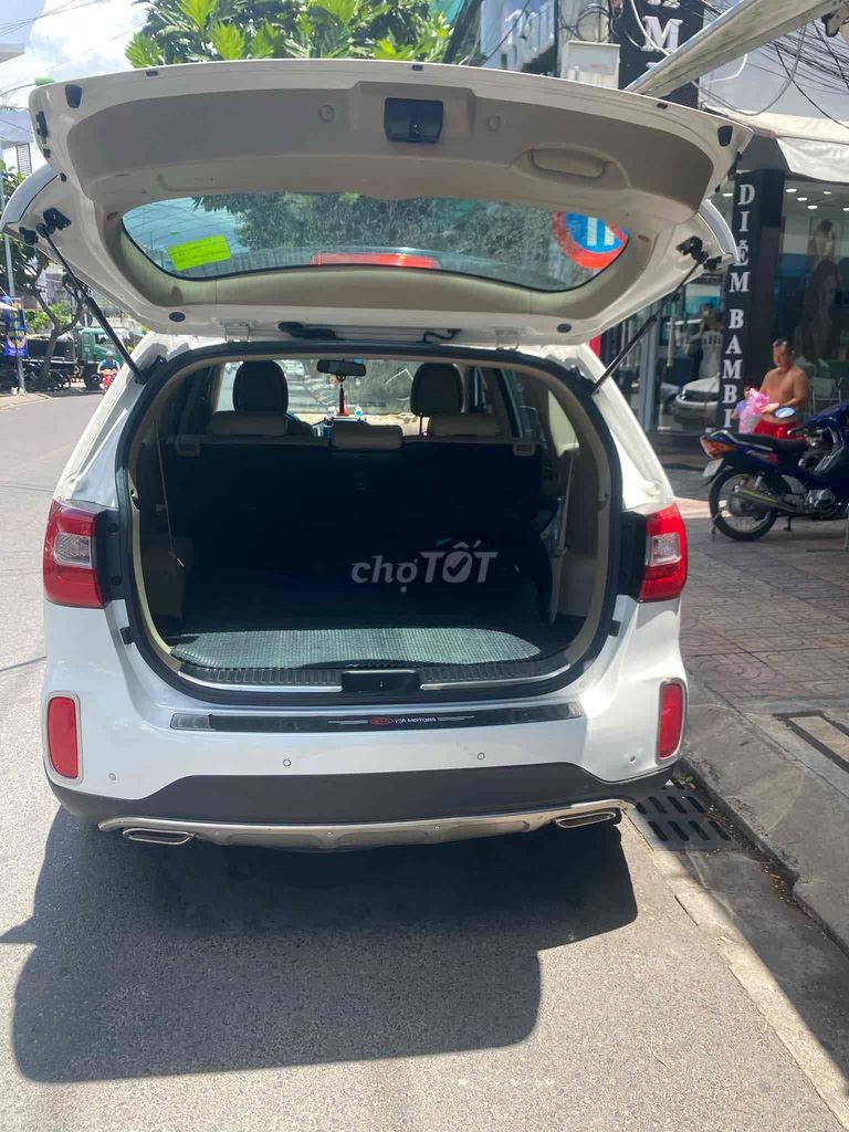Kia Sorento Trắng 7 chỗ. Mua bán Ô tô tại Thành phố Nha Trang Khánh Hòa được đăng bởi keisha Nguyễn hình 1