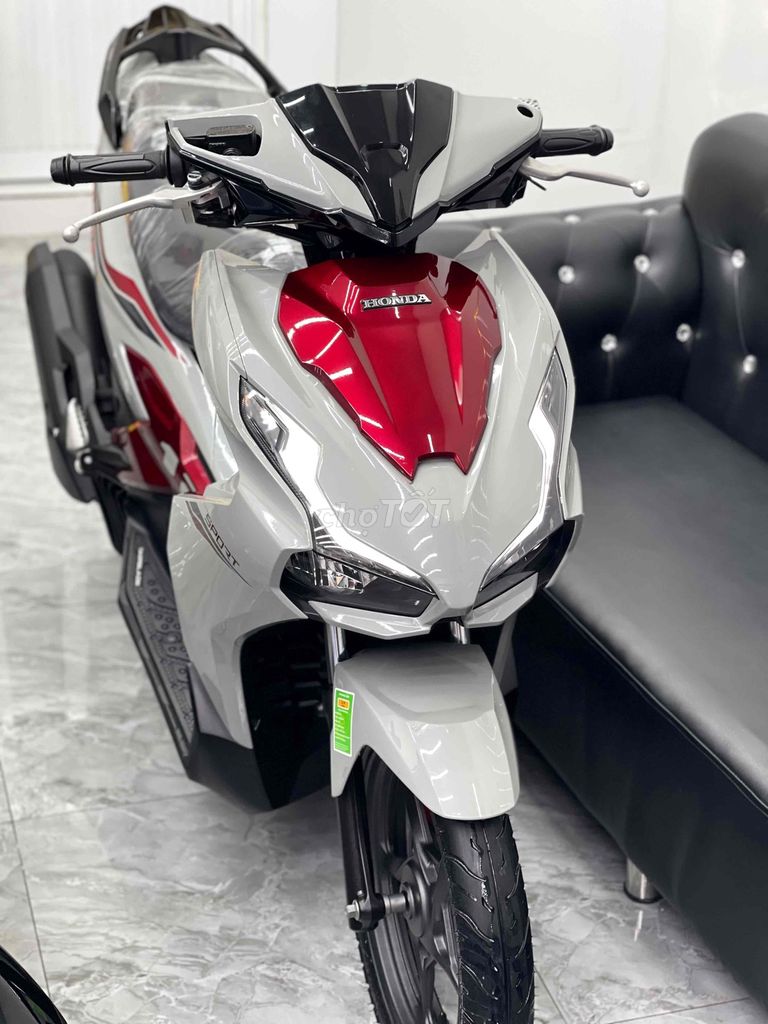 ⭐️ 𝗤𝘂𝗮́ 𝗠𝗼̛́𝗶 ( 𝗔𝗶𝗿𝗯𝗹𝗮𝗱𝗲 𝟮𝟬𝟮𝟰/𝟰𝗩𝗮𝗹 𝗠𝗮̀𝘂 𝗛𝗢𝗧). Mua bán Xe máy tại Thành phố Vĩnh Long Vĩnh Long được đăng bởi Gia Kiệt  hình 4