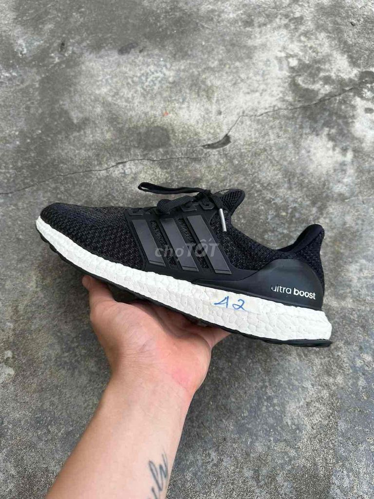 adidas ultraboost 2.0 quá mới luôn ae ạ 📍