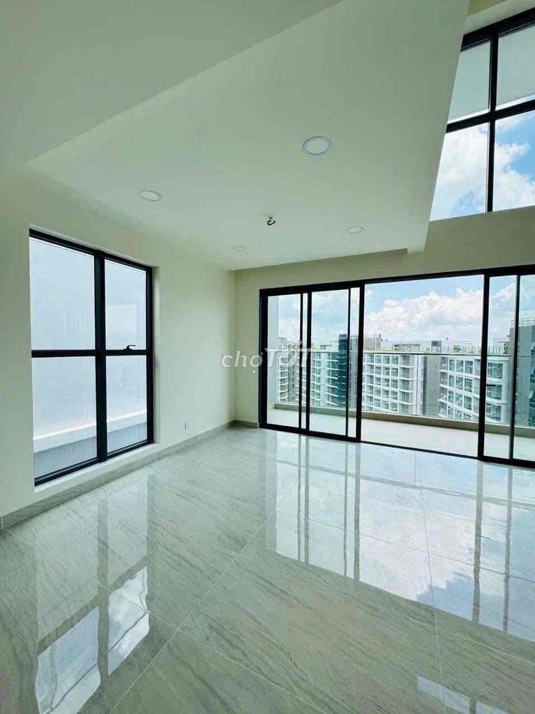 Cho thuê căn " TRÊN ĐỈNH THIÊN HẠ" - PENTHOUSE DIAMOND CENTERY 289M2