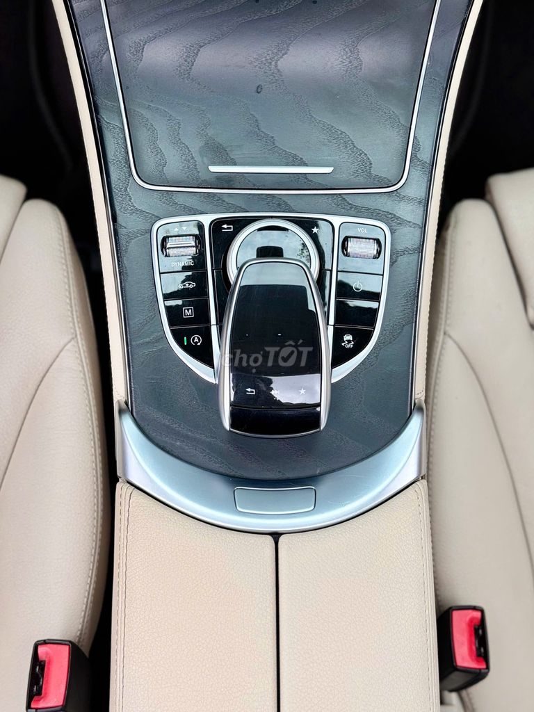 Mercedes Benz GLC300 4MATIC Sx 2018 Full Option. Mua bán Ô tô tại Quận Gò Vấp Tp Hồ Chí Minh được đăng bởi Hoàng Pháp hình 7