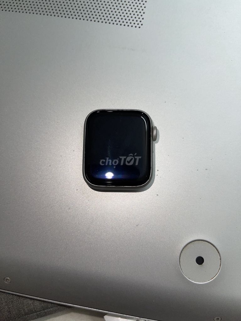 Bán xác Apple Watch s5 40mm