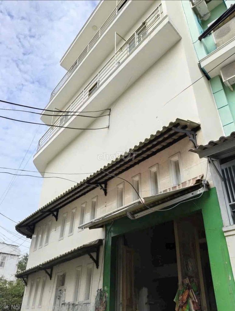 Bán gấp nhà:5,1(nở hậu 5,9)x10,5,3lầu hẻm391(3,5m),Huỳnh tấn phát,HCM