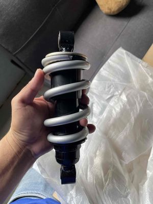 cần bán phuộc zin. Mua bán Phụ tùng xe tại Huyện Đức Hòa Long An được đăng bởi Tên chưa cung cấp