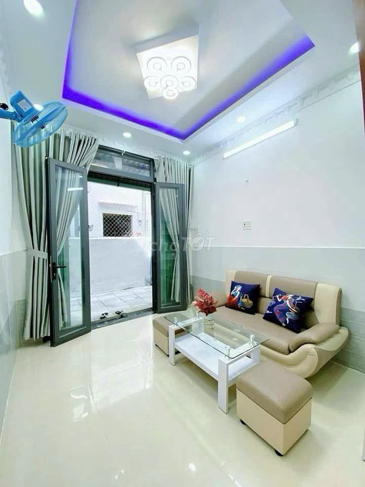 Nhà mới xây 1 trệt 2 lầu 3 PN ngay Nguyễn Thị Tú, giá 1 tỷ 950 còn TL