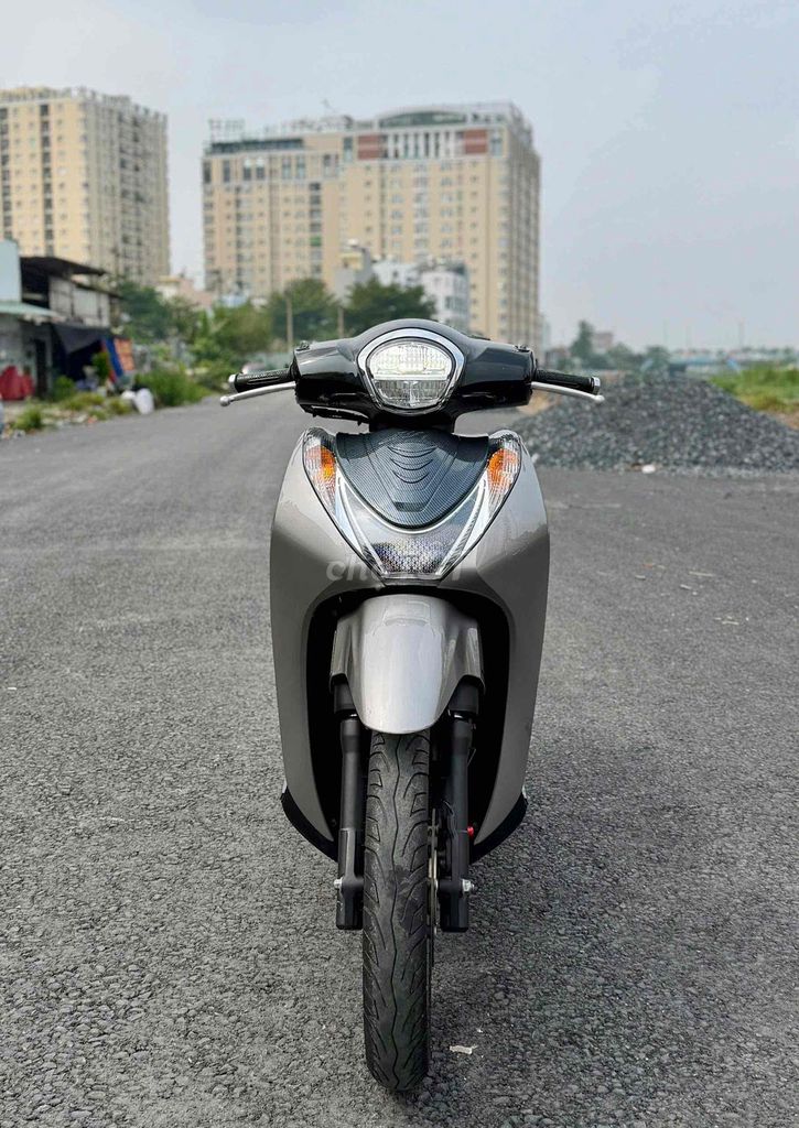 Honda SH Mode 2025 Госномер Сайгон