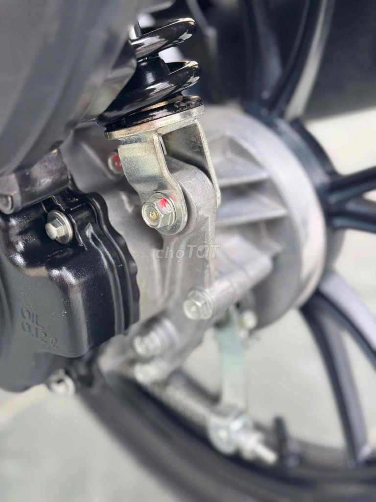 Kymco hemosa 50cc đen nhám máy zin 100% 2023. Mua bán Xe máy tại Quận Cầu Giấy Hà Nội được đăng bởi nguyễn bích thuỷ hình 15