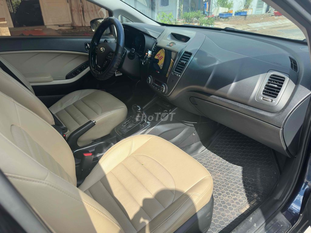 Kia Cerato 2018 1.6 AT. Mua bán Ô tô tại Quận Tân Phú Tp Hồ Chí Minh được đăng bởi Minh Thắng hình 8