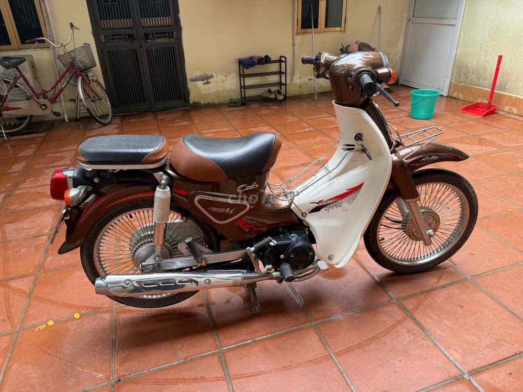 e bán xe cúp 50cc xe còn rất đẹp đời cao đèn lead. Mua bán Xe máy tại Quận Long Biên Hà Nội được đăng bởi Nguyen Chung hình 5