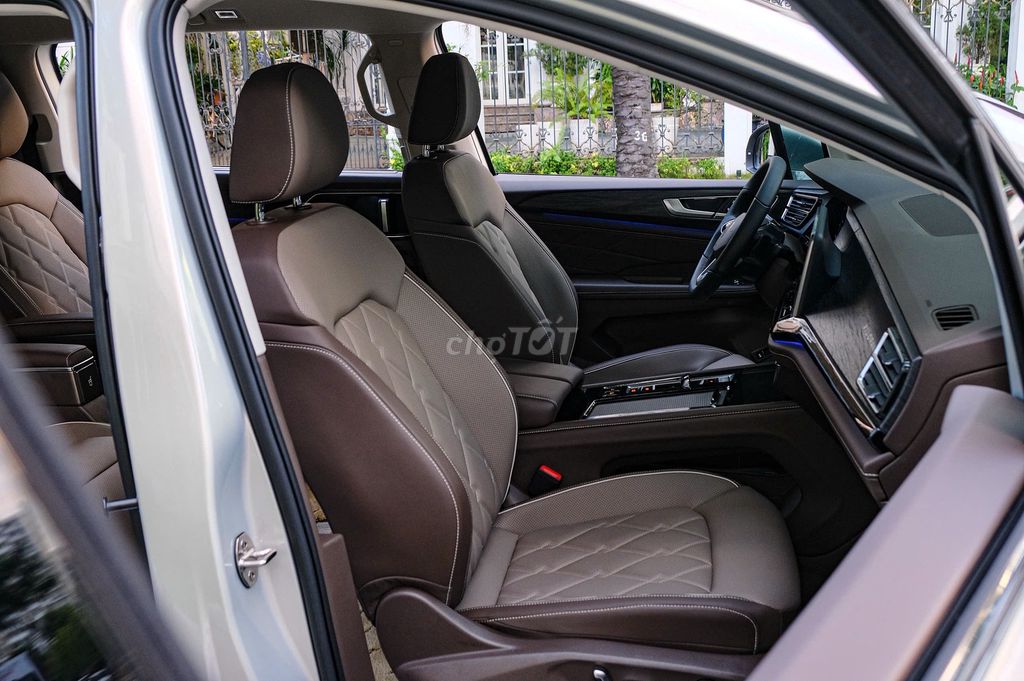 Volkswagen Viloran sản xuất 2025 Luxury - 5000 km. Mua bán Ô tô tại Quận 7 Tp Hồ Chí Minh được đăng bởi Thiên Phùng hình 17