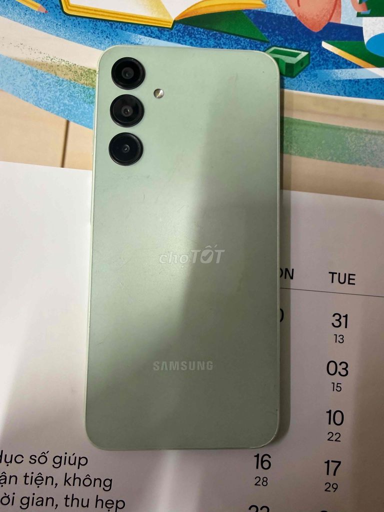 Samsung Galaxy A16 128GB Xanh lá. Mua bán Điện thoại tại Quận Long Biên Hà Nội được đăng bởi Nguyễn Hoàng hình 1