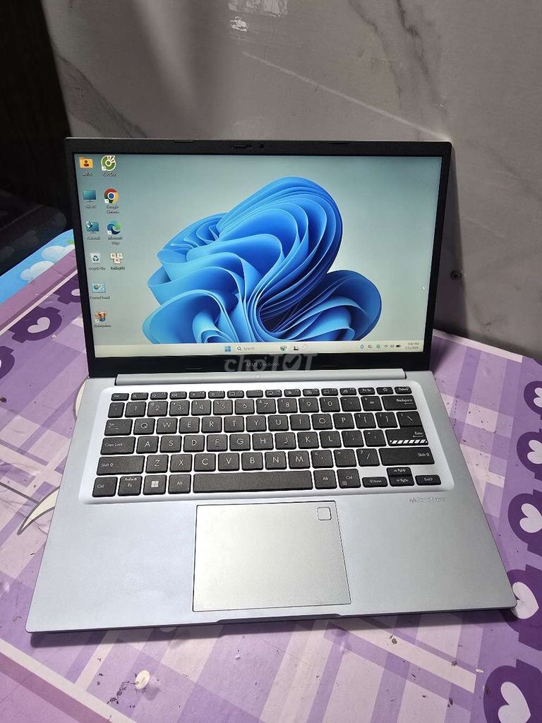 Asus X1402ZA i5 thế hệ 12. ram 8g/ssd 256G zin đẹp. Mua bán Laptop tại Quận 12 Tp Hồ Chí Minh được đăng bởi Cầm Đồ Thanh Lý hình 1