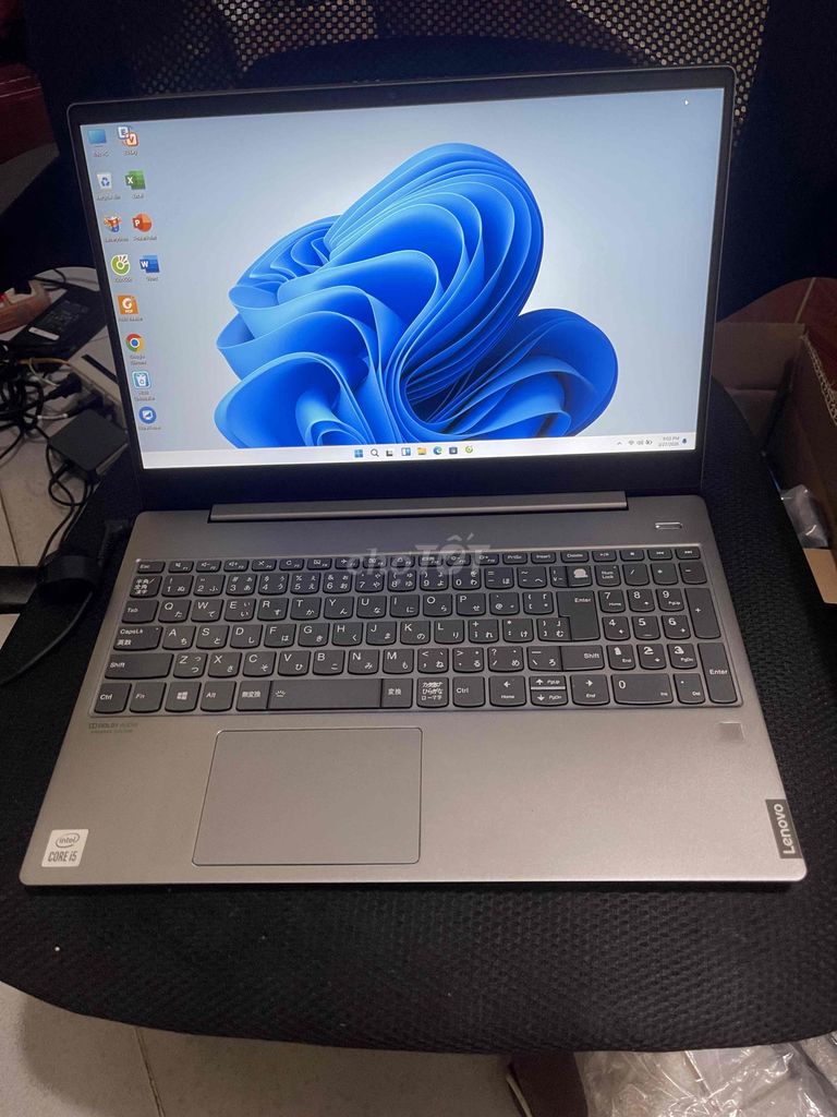 Lenovo i5-10th Gen 8GB/256GB. Mua bán Laptop tại Thành phố Bắc Ninh Bắc Ninh được đăng bởi Vũ Lộc hình 1