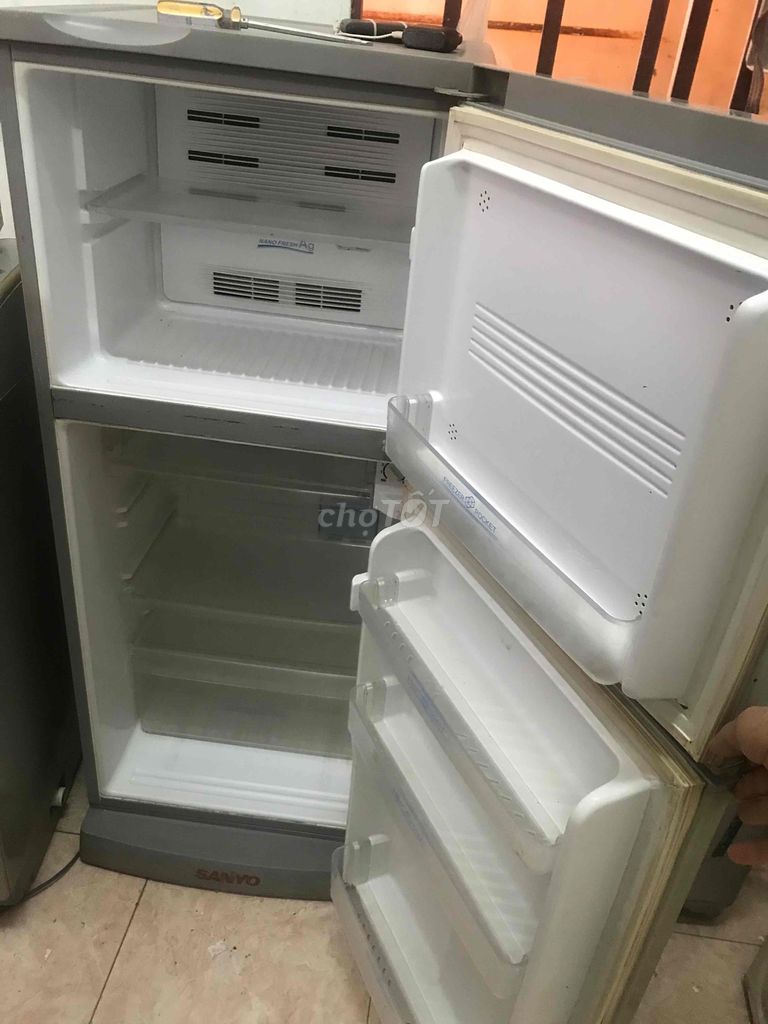 tủ lạnh Sanyo 180L nguyên zin tk điện có bh ạ