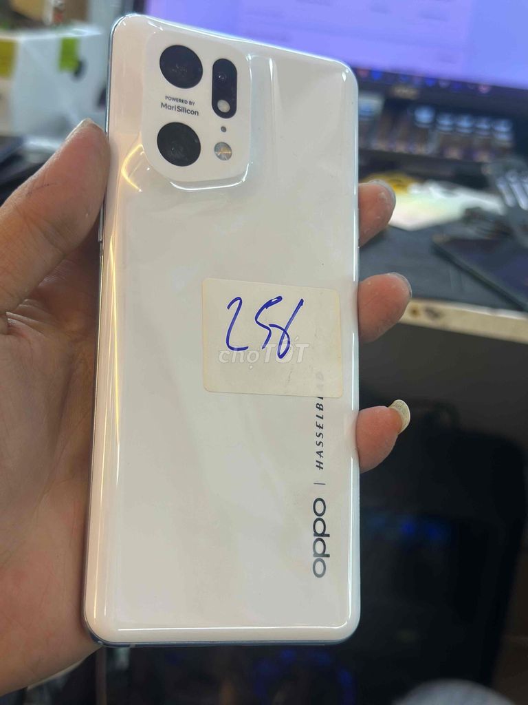 Oppo Find X5 Pro Trắng Sọc màn hình. Mua bán Điện thoại tại Quận Bình Tân Tp Hồ Chí Minh được đăng bởi Phú Nguyễn Bình Tân hình 1